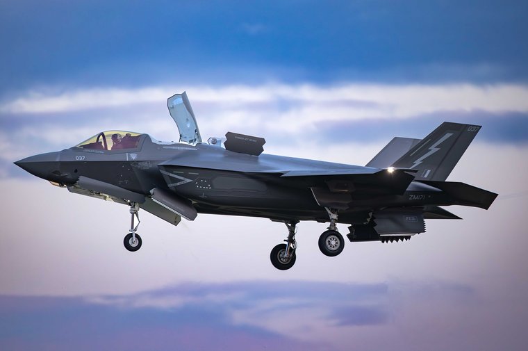 Le Royaume-Uni reçoit deux avions F-35B supplémentaires alors que les livraisons reprennent