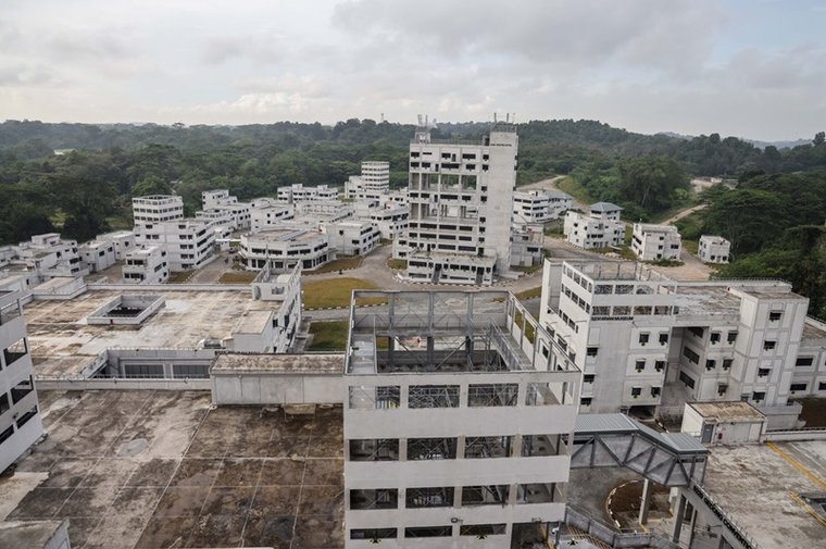 Singapour lance le complexe de guerre urbaine de la ville de Safti