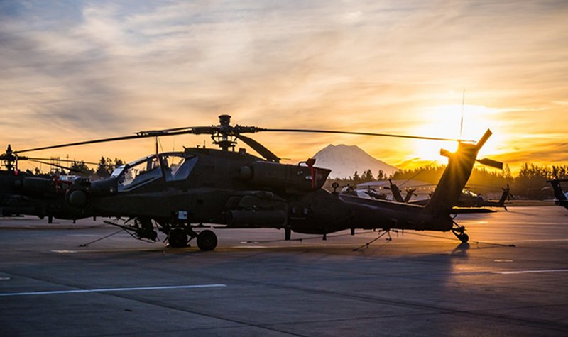 Boeing, US sign Apache E contract
