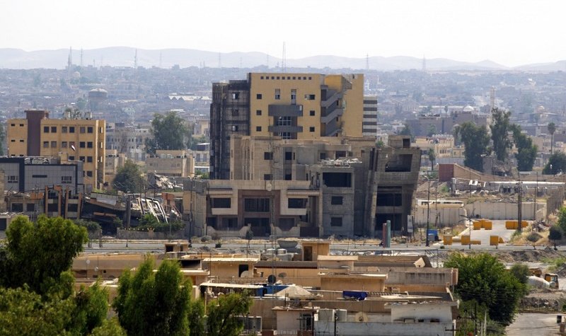 Amid security worries, gun sales thrive in Iraq's Mosul