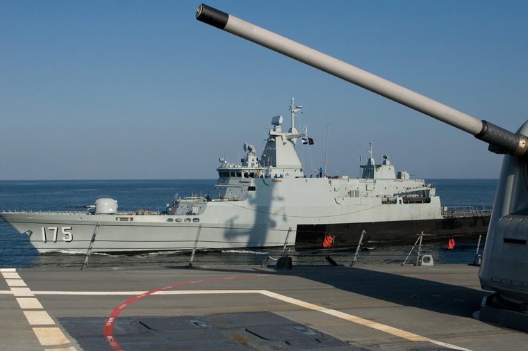 US Navy Approves Service Life Extension for 4 Arleigh-Burke Class Destroyers - Vimarsana News