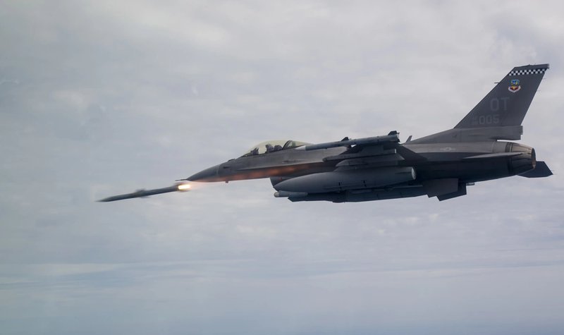 US Air Force completes latest AMRAAM missile configuration audit
