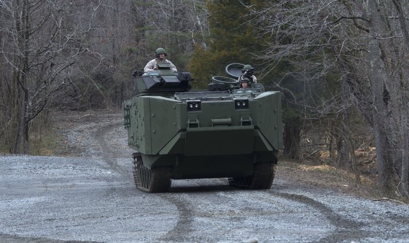 US Marine Corps seeks lightweight amphibious track