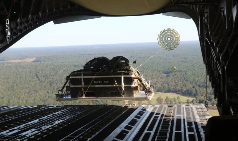 US Army looks to heavier airdrops