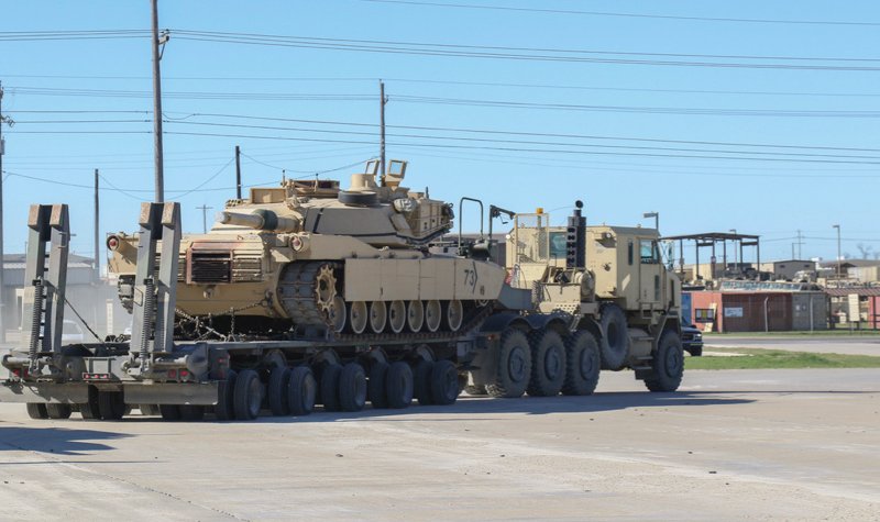 US Army looks beyond heavy equipment transporter systems