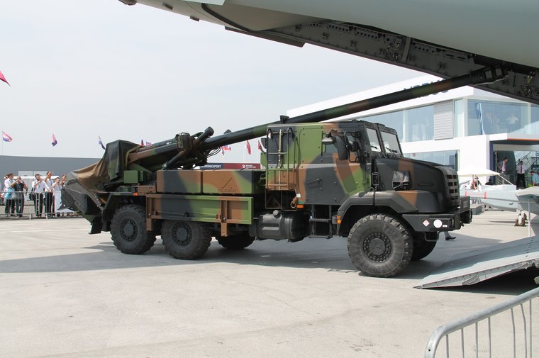 As the Ukraine war passes the 18-month mark, how are NATO's factories meeting the artillery challenge? - Vimarsana News
