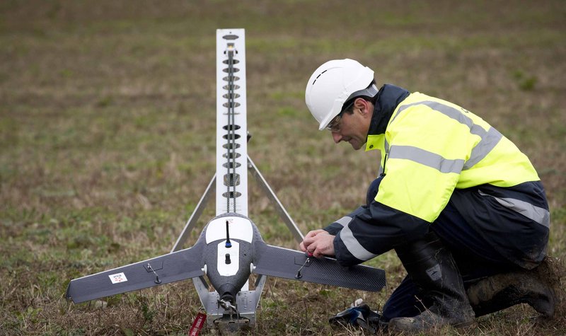FAA 'thumbs up' for four firms to use UAS