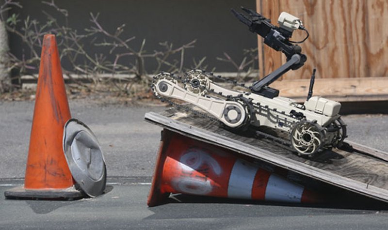 AUSA 2016: Roboteam bids for common robotics