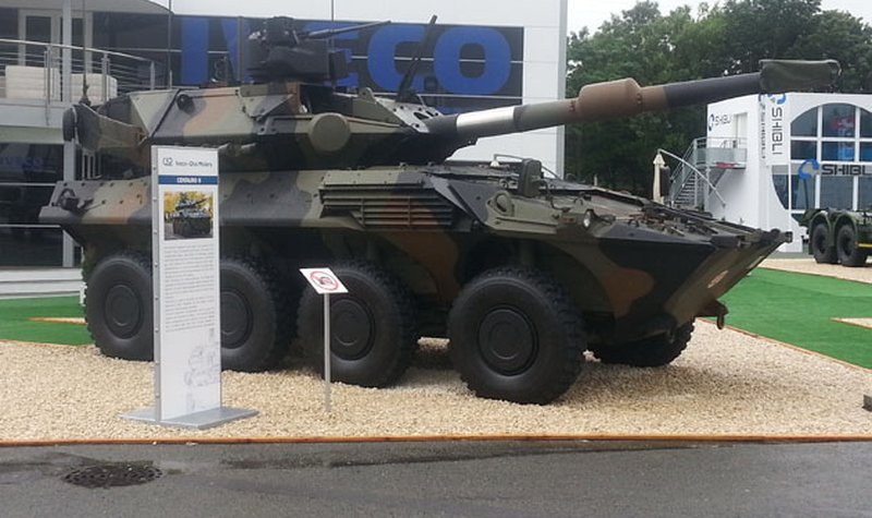 Eurosatory: New Centauro II rides in