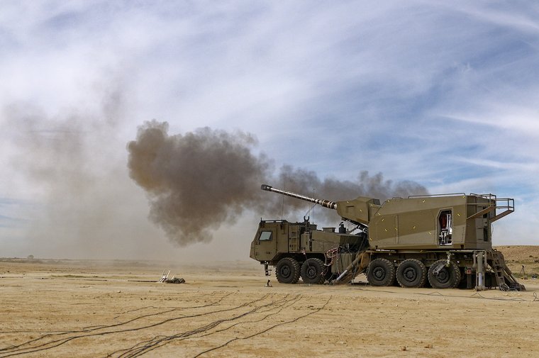 Rheinmetall, Elbit test-fire automated howitzer system - Vimarsana News