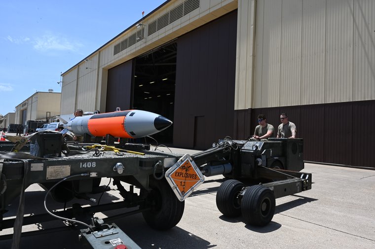US to build new B61 gravity bomb variant - Vimarsana News