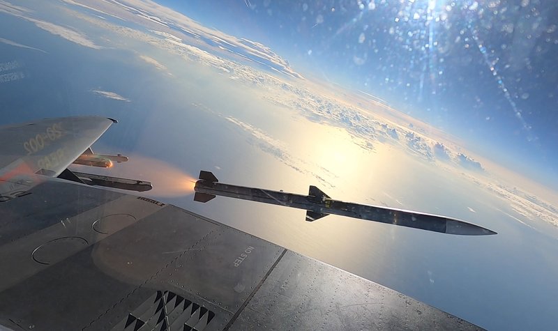 US F-15EX successfully tests new missile stations