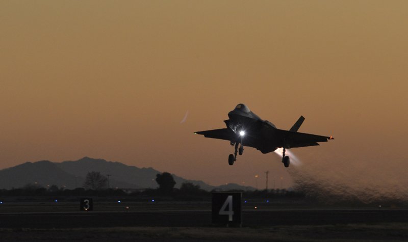 Raytheon’s JPALS flies in desert demo for US military