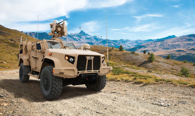 AUSA 2016: JLTV freed from protest
