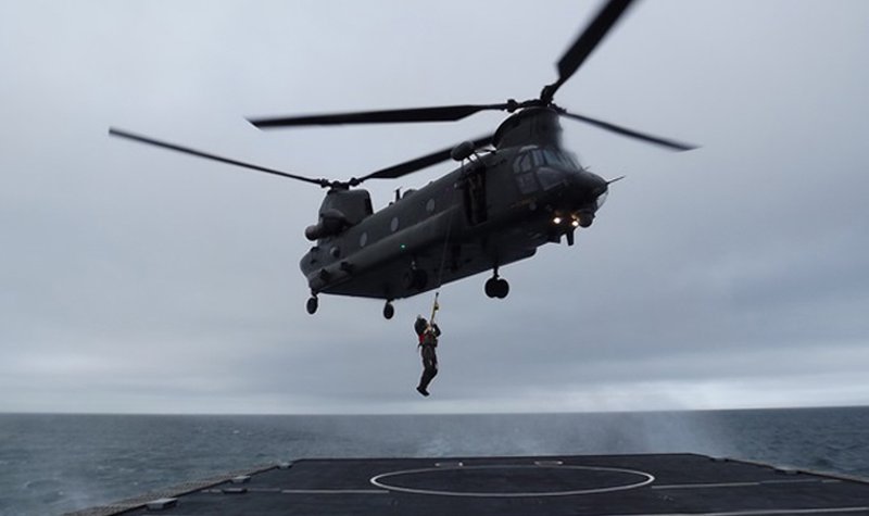 HMS Clyde undergoes aviation training