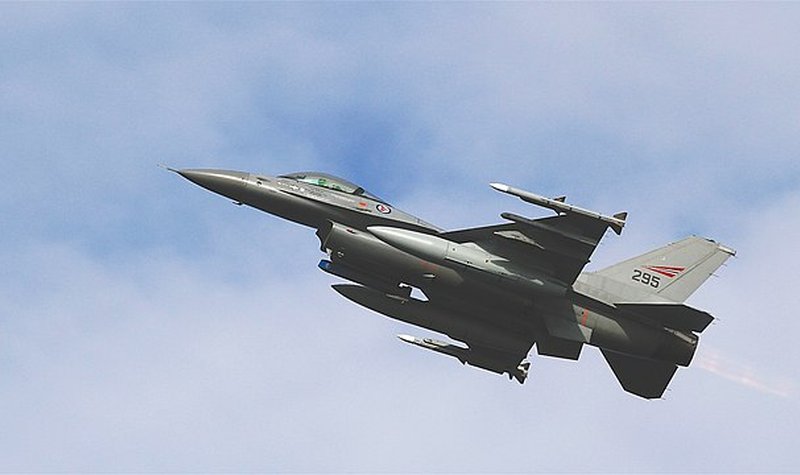 Ukraine to receive more F-16 spares and training support from the US and Czech Republic