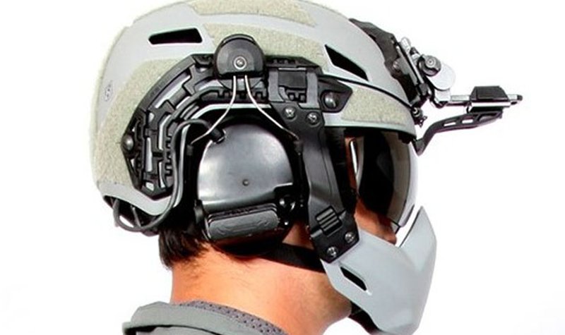 AUSA 2016: Revision submits SOF helmet offer