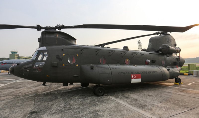 Singapore displays modified Chinooks
