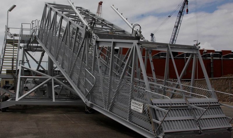 Gangways for aircraft carriers delivered