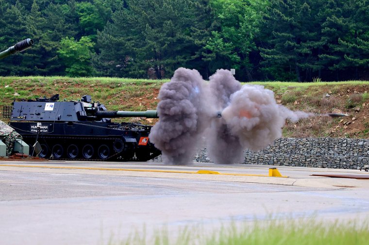 Australian Land 8116 howitzer conducts test firing - Vimarsana News