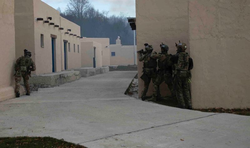 Inaugural SOF leaders course held