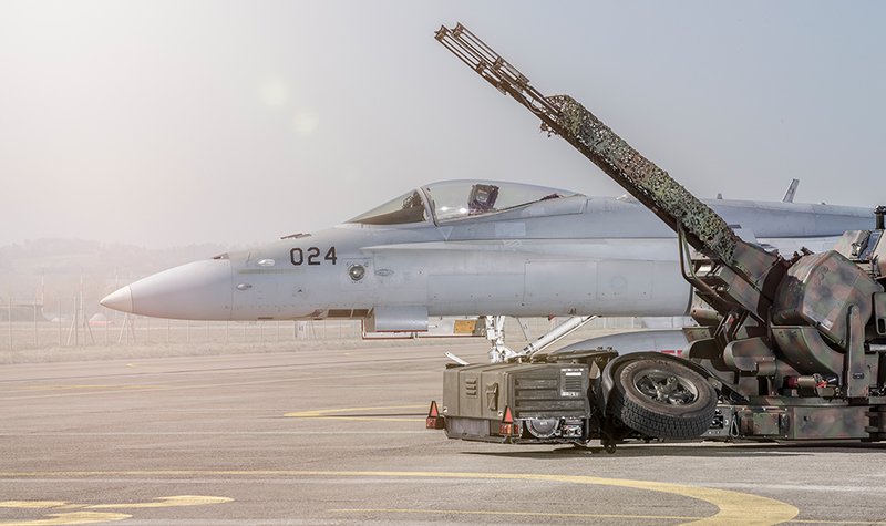 Switzerland extends Air 2030 combat aircraft RfP