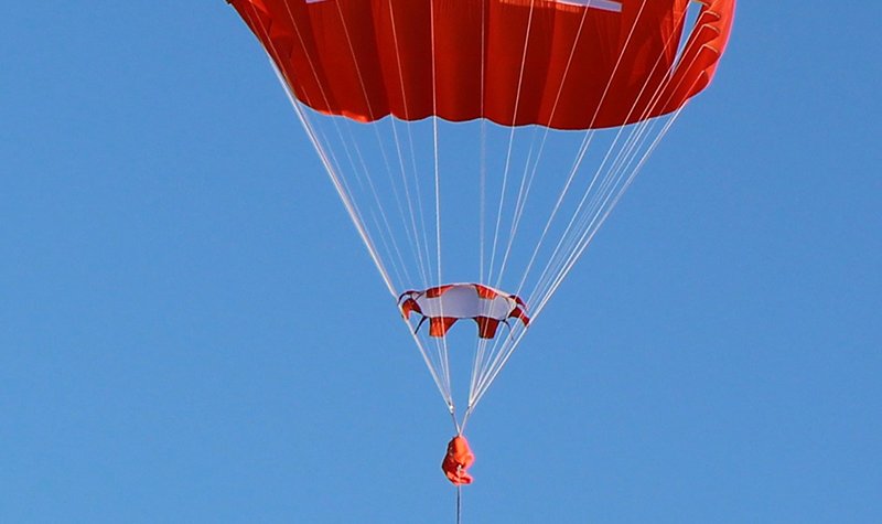 DSEI 2017: New parachute safety system unveiled