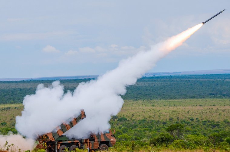 Malaysian Army self-propelled howitzer acquisition programme faces a blurry future - Vimarsana News