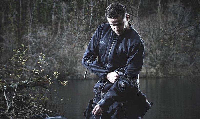 Avon launches Core Intelligent diver undersuit