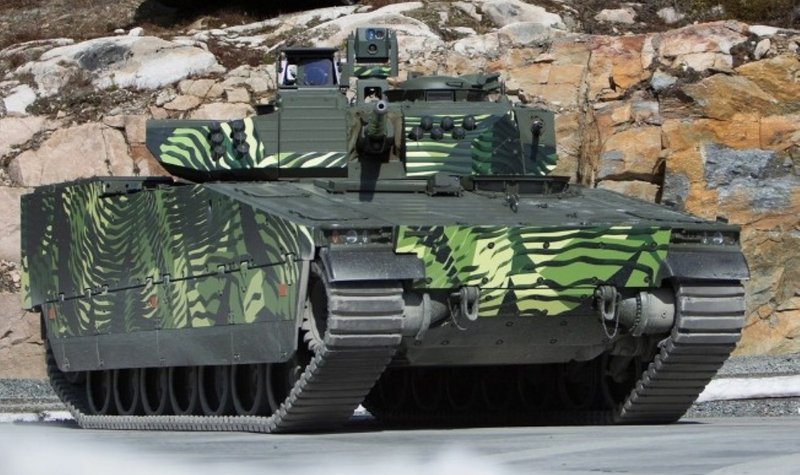 Military aircraft