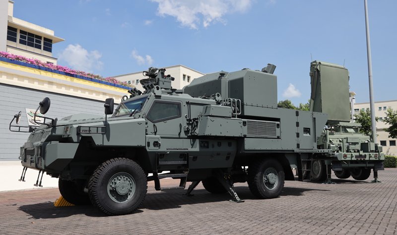 Singapore introduces new mortar carrier and weapon locating radar