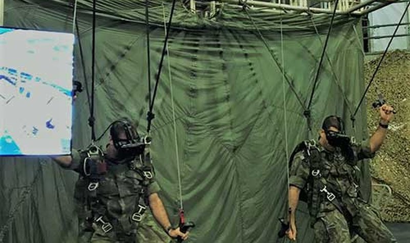 Brazilian Navy begins using parachute simulator