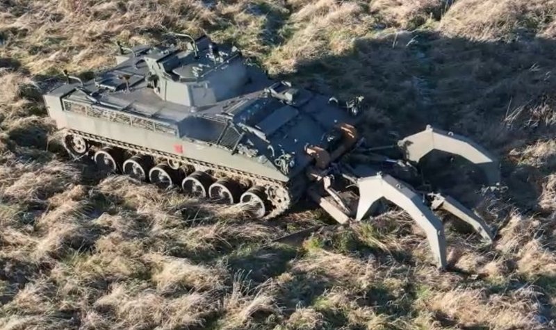 Pearson Engineering remote mine-clearance system ploughs on