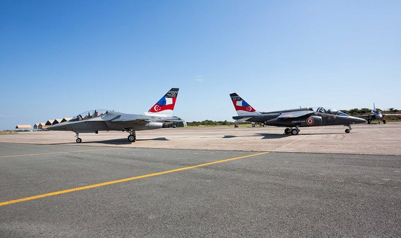Singapore and France consider joint PC-21 training syllabus