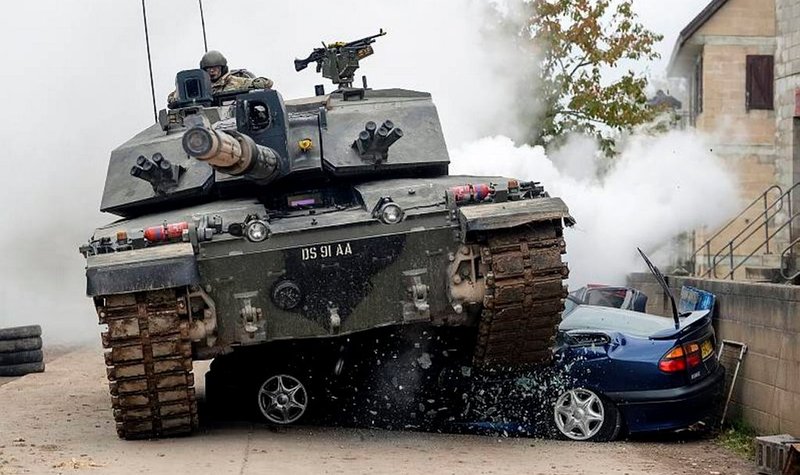 UK studies joining European tank effort