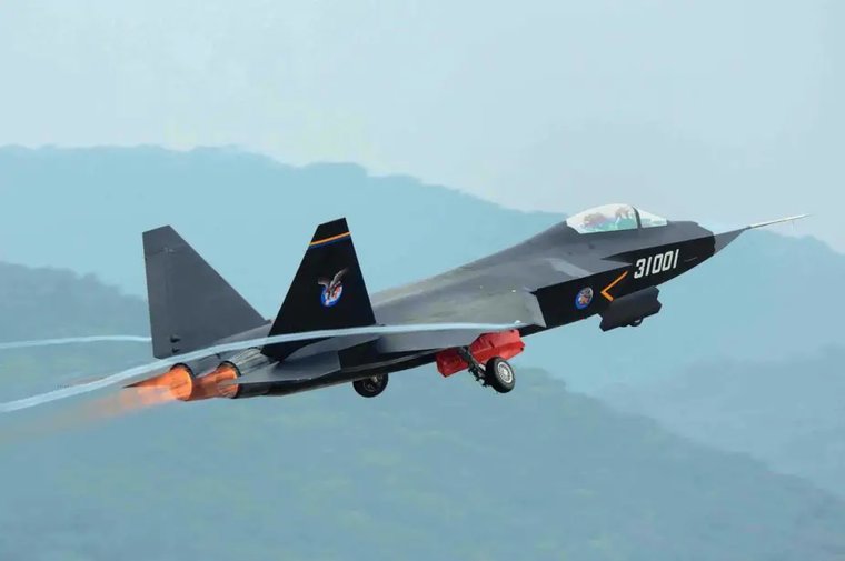 Pakistan's fighter dilemma: Pursuing Chinese FC-31 amid Turkish Kaan uncertainty - Vimarsana News