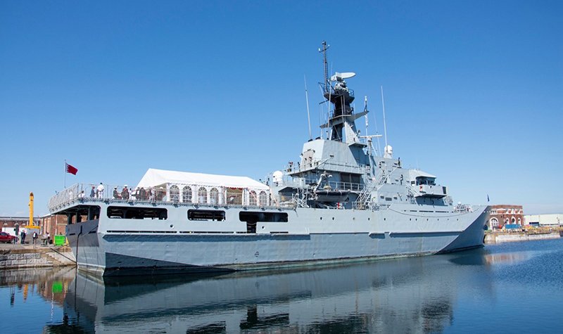 Bahrain receives ex-RN patrol vessel