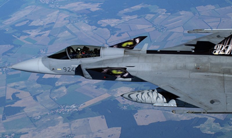 Czech Gripen combat, comms upgraded