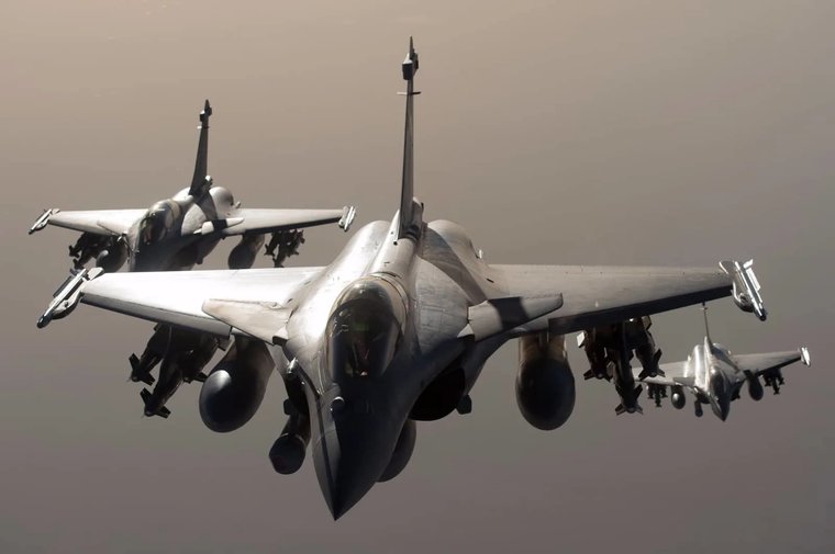 Dassault grabs $5.5 billion French contract for 42 Rafale fighter - Vimarsana News