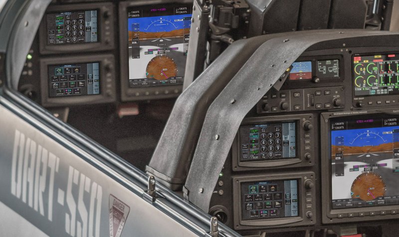 Farnborough 2018: Garmin debuts G3000 tandem cockpit trainer (video)