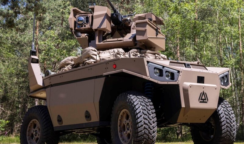 Arquus displays Drailer multirole wheeled UGV