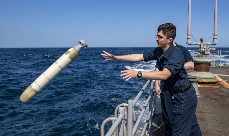 US Navy places major ASW training target order