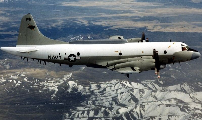 Russian warplane flies within metres of US jet