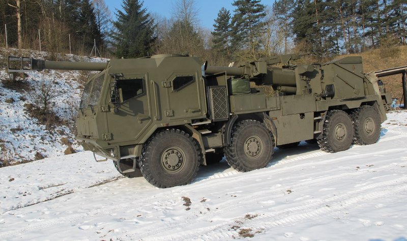 Malaysian MoD eyes Slovakia-made Eva howitzer