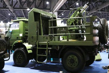 D&S 2017: Thailand rains down rockets and artillery