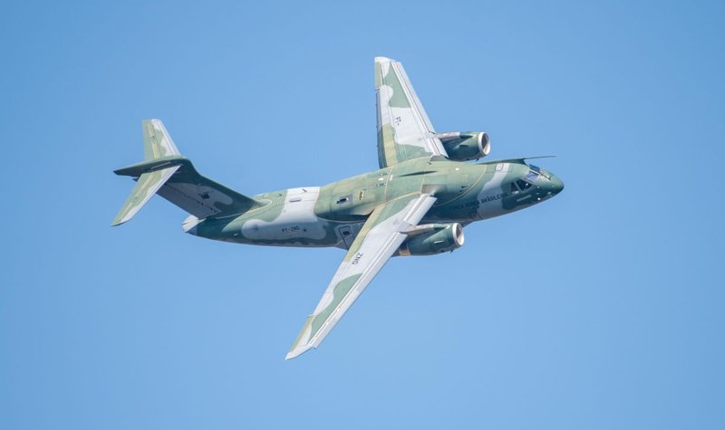 Military aircraft