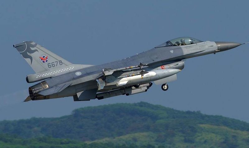 US approves possible sale of military parts to Taiwan