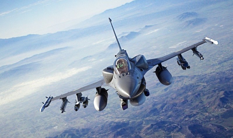 Ukrainian pilots begin flying F-16 fighters as Norway releases two jets for training