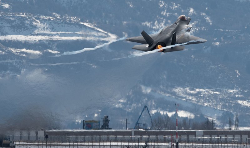 Chemring Australia secures F-35 counter-measure flares contract