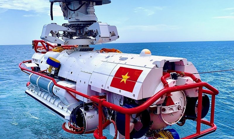 FET completes sea trials of submarine rescue vehicle for Vietnam